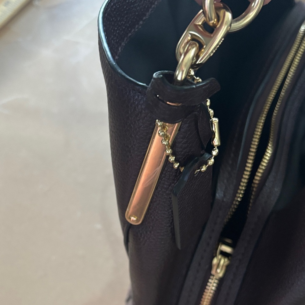 Coach EDIE Shoulder Bag 31 Deep Aubergine with gold hardware Perfect
Condition - Picture 6 of 11